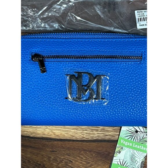 Badgley Mischka Electric Blue Vegan Leather Zip Wallet NWT MSRP $59 - Picture 4 of 4
